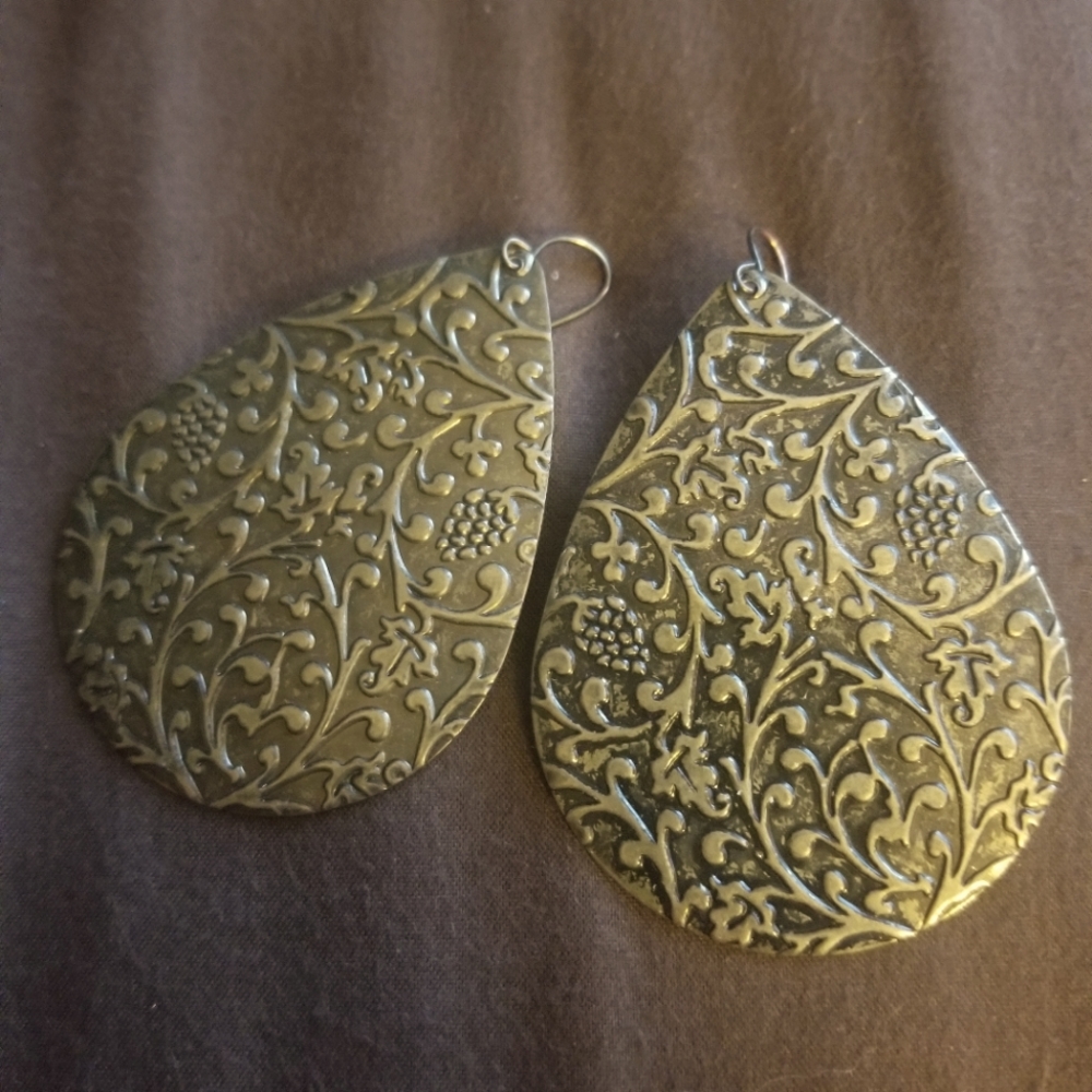 Bronze colored earrings